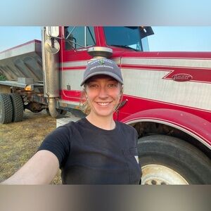 Meet your Posher, Brandi